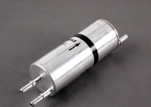 Fuel filter with pressure regulator 4