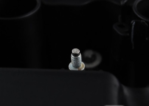 Cylinder head cover 12