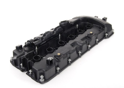 Cylinder head cover 3