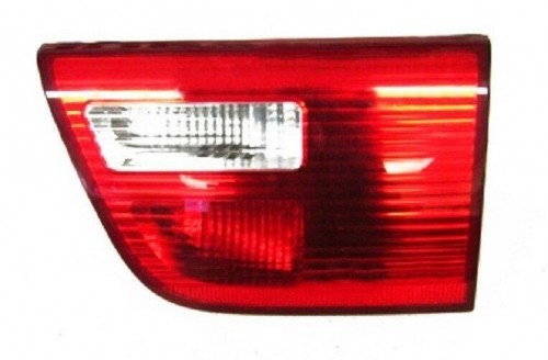 Rear light in trunk lid, right 1