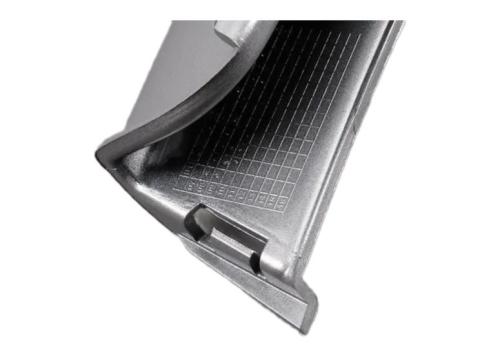 ice silver metallic spoiler 9