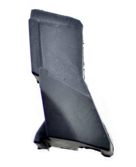 Hood insulator right 2