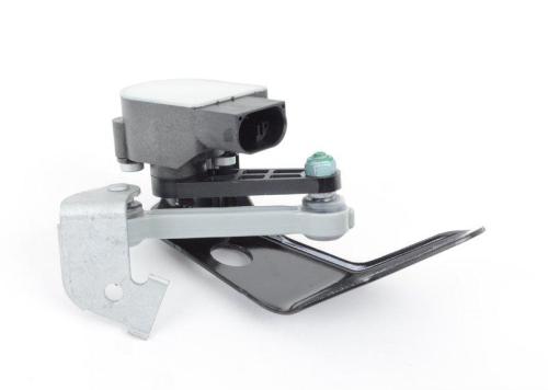 Level Sensor With Poles