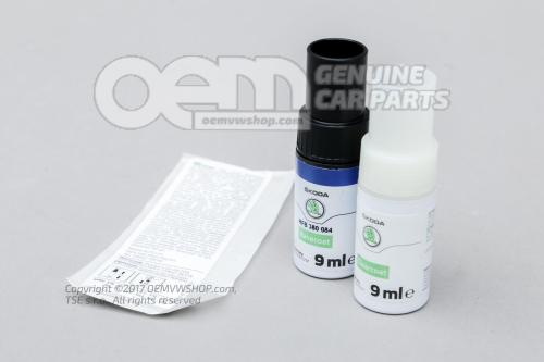 Paint touch-up stick 3