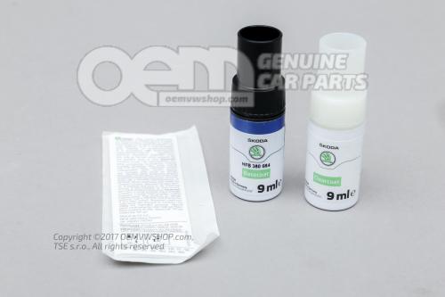 Paint touch-up stick 2