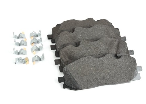 1 set of brake pads for disc brakes, 1