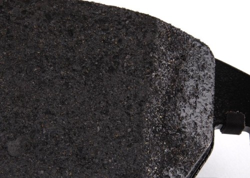 1 set: brake pads with wear indicator for disc brake 2