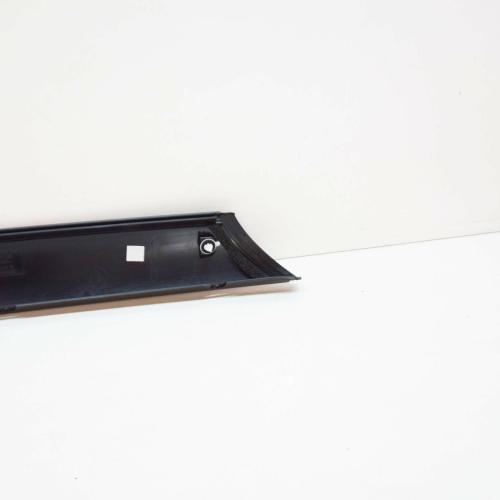 Front Right A-Pillar Trim 19