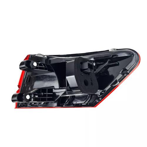 Tail Light Assembly 3