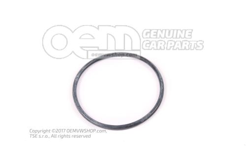 Filter element with gasket 18