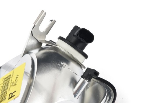 Front right turn indicator 9