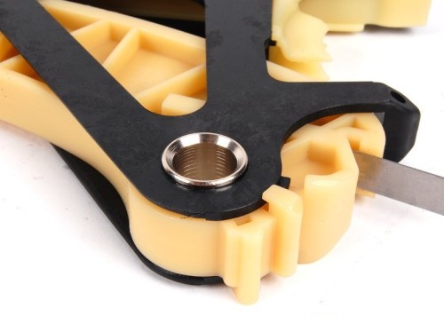 Chain tensioner and guide rail 6