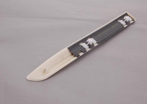 Molding, fender, primed front right 7