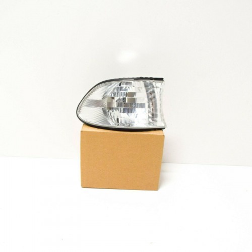 Blinkleuchte weiss vorne recht 1