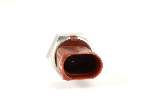 "reversing" light switch 2