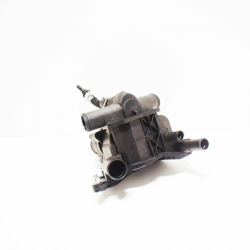 Thermostat Housing - 3.6l V8 32v Range Rover Sport 2005-2013 - Range Rover Vogue L322 2002-2012 2