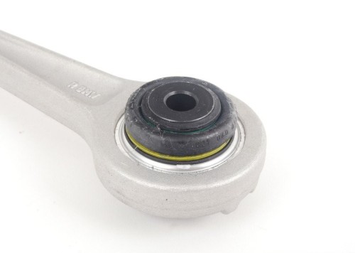 Guiding suspension link with mounting 3